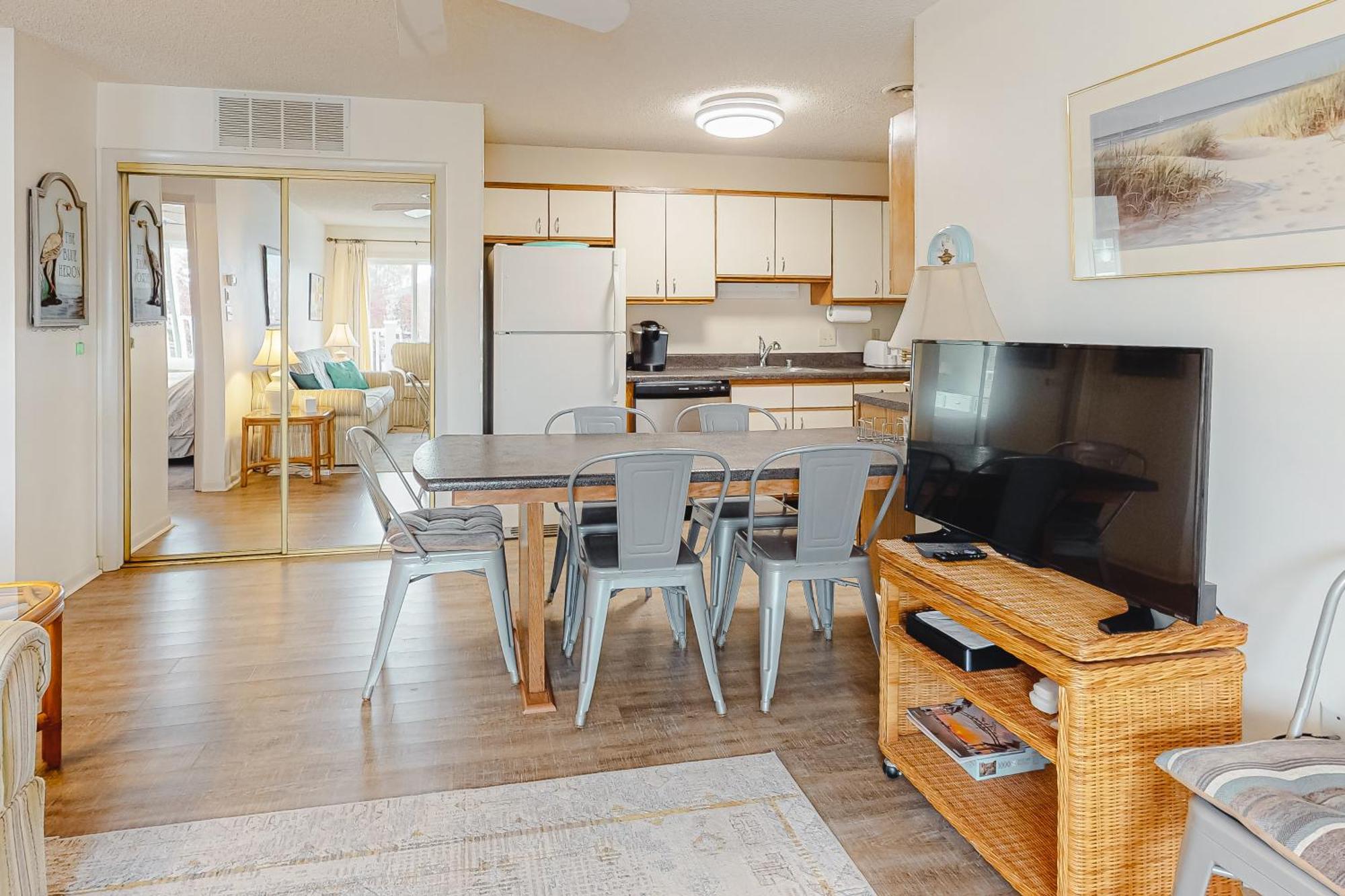 Hidden Harbour Apartment Ocean City Room photo